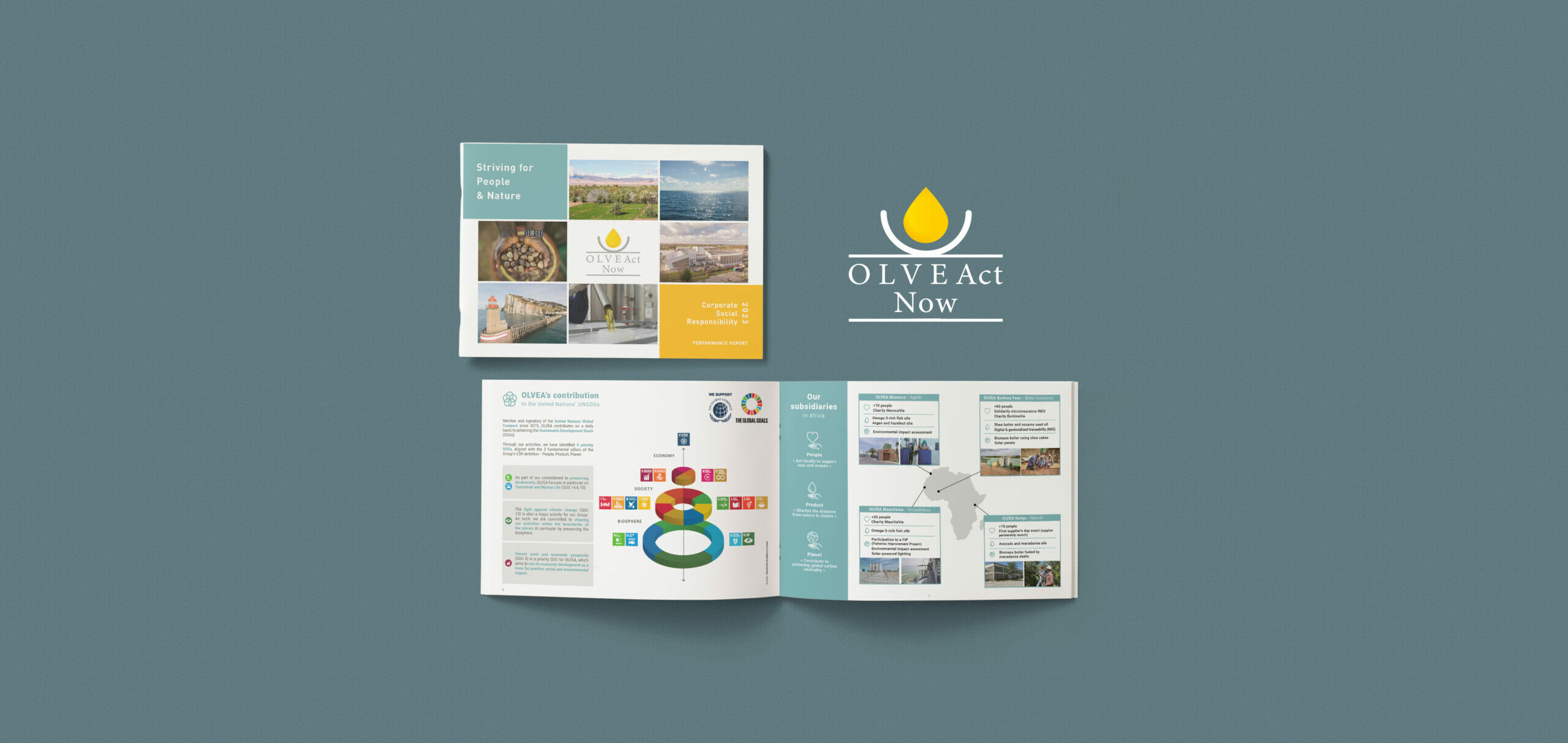 Opened and closed landscape magazine mock-up